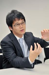 原田真治氏